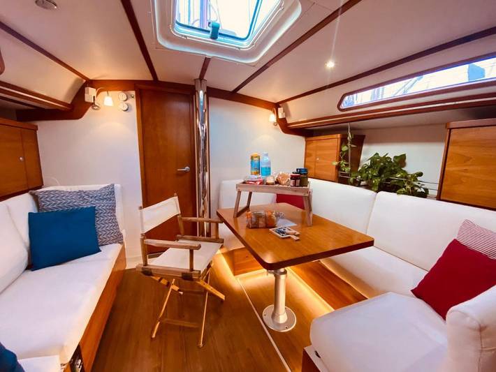 Boot für 4 Personen, mit Terrasse und Ausblick auf Sizilien