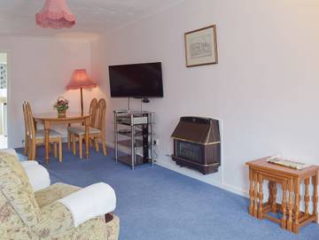 Log Cabin for 5 People in Hopton-on-Sea, Great Yarmouth, Photo 1
