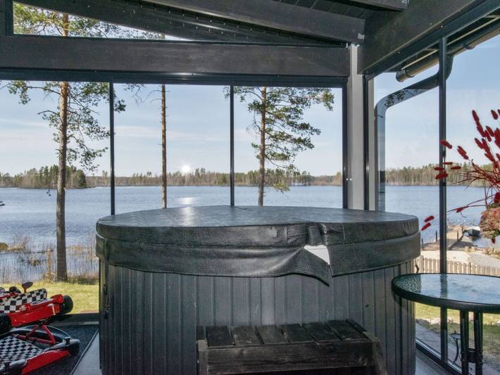 Metsäpirtti in Keuruu, Mittelfinnland