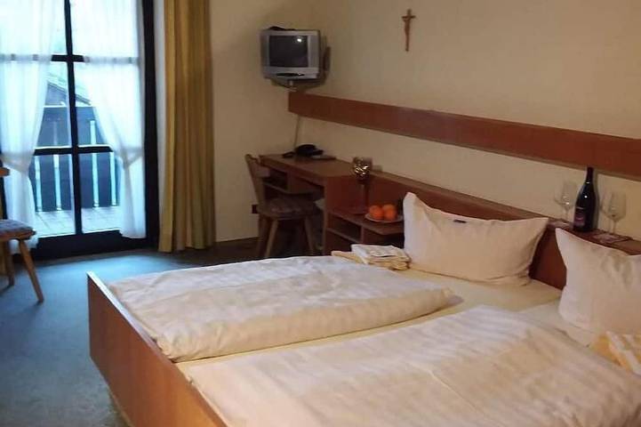 Apartamento inteiro, Apartamento (65m²) para 4 pessoas com dois banheiros in Bischofsmais, Baviera Oriental
