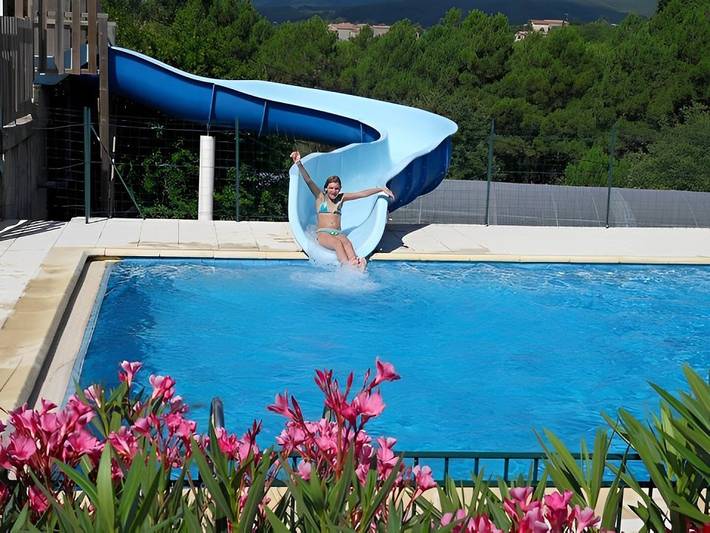 Gîte pour 6 personnes, avec piscine et terrasse en Ardèche - 4