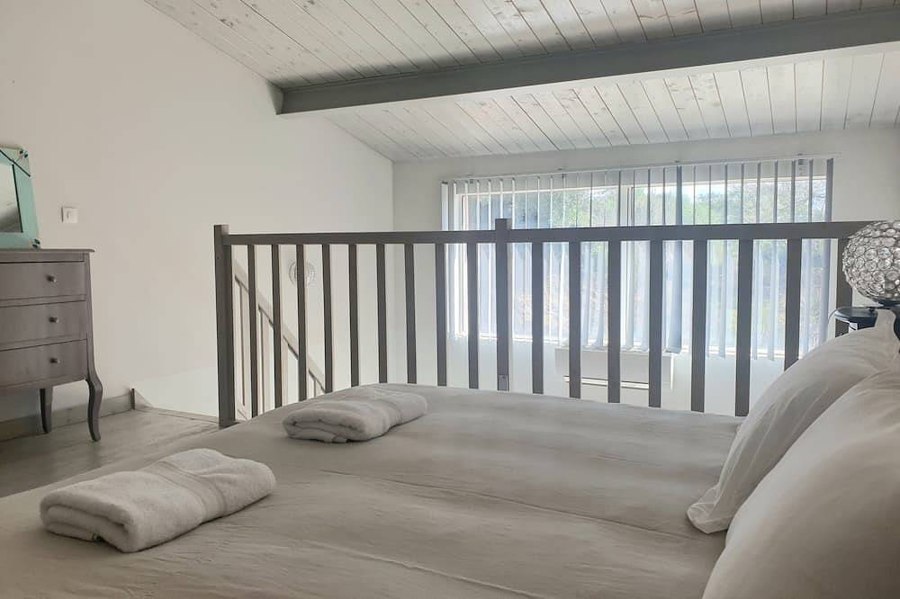 Villa Michèle, Rare!!! an estate on the heights of Pézenas, in the countryside  in Pézenas, Côte d'Améthyste