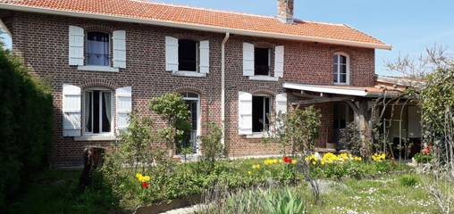 Gîte pour 5 personnes, avec jardin dans Sainte-Marie-du-Lac-Nuisement