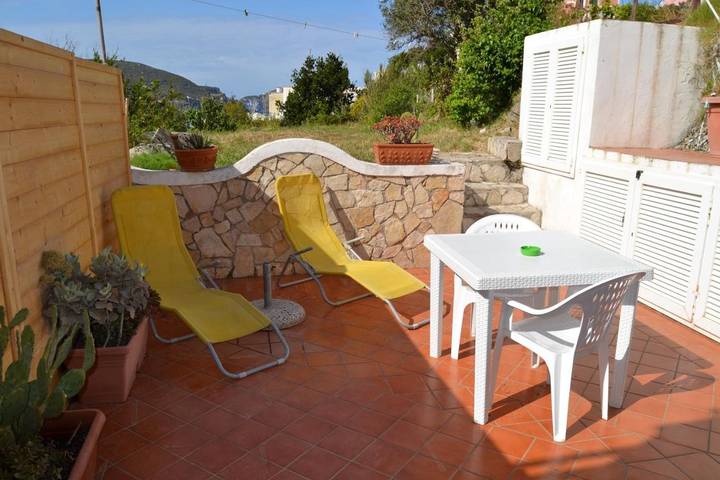 Ferienwohnung für 3 Personen, mit Terrasse und Ausblick, mit Haustier in Ponza - 3