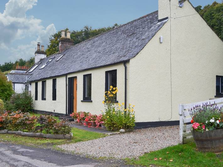 Cottage for 4 people, with garden in Strathpeffer
