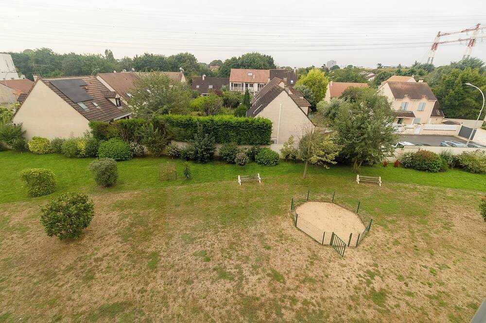 Apartamento entero, Paris is 2 stations away ( M14) in Chevilly-Larue, Valle del Marne