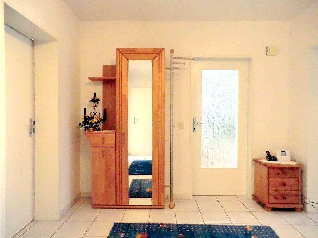 "Kramer" - Dachgeschoss in Hennef, Windecker-Ländchen