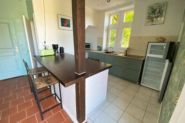 Location de vacances pour 7 personnes, avec jardin ainsi que terrasse et piscine à Sillé-le-Philippe - 4