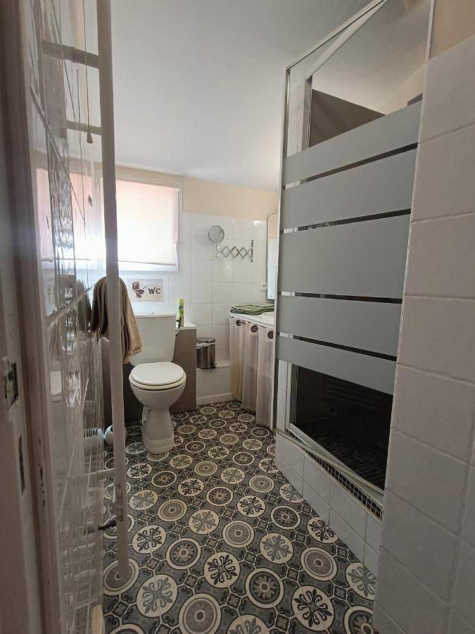 Location de vacances pour 2 personnes, avec jardin et piscine à Aiguines - 2