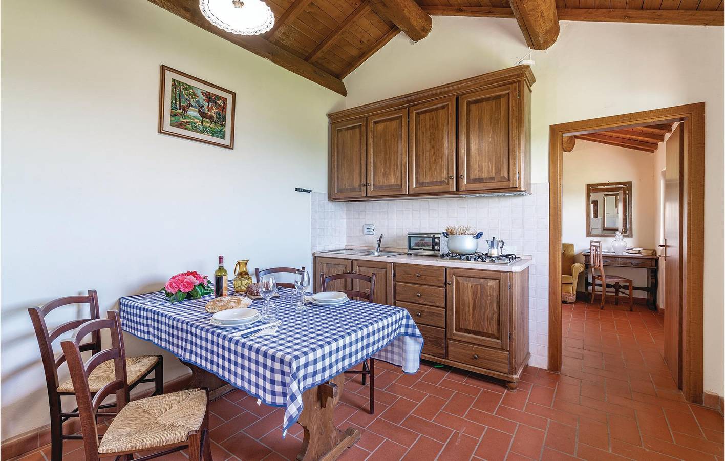 Ganze Ferienwohnung, Poolside Getaway mit Parkplatz und Internet in Loro Ciuffenna, Valdarno