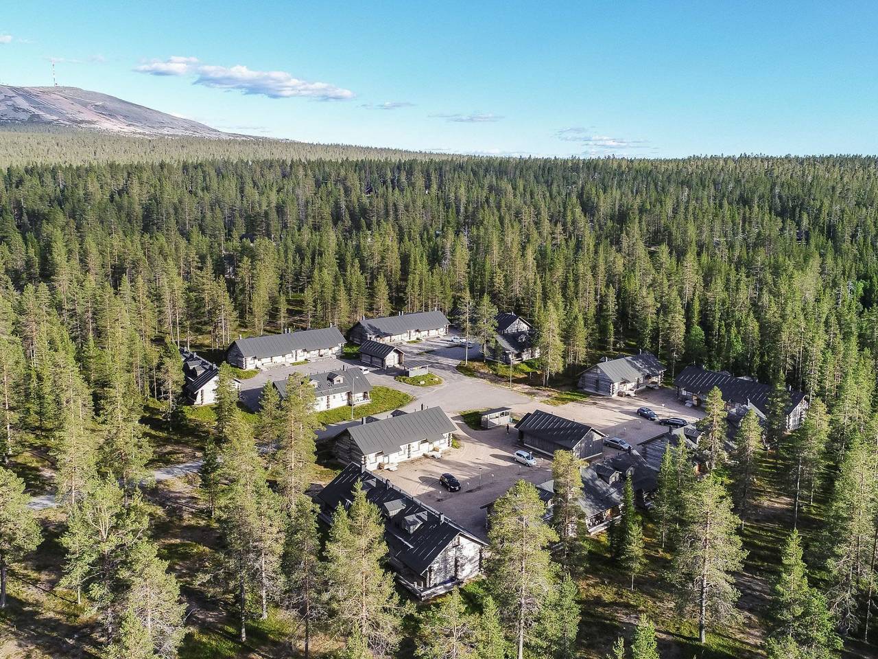 Teerentie / aurora (k 32) / p in Kaulavaara, Laponie