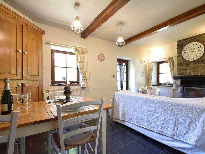 Location de vacances pour 3 personnes, avec Jardin à Clavier - 4