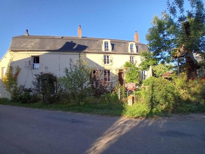 Gîte pour 2 personnes, avec Terrasse ainsi que Jardin et Vue dans Saint-Andelain