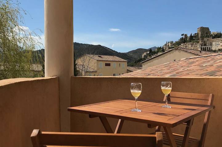 Holiday apartment for 8 people, with pool and balcony as well as garden - 1