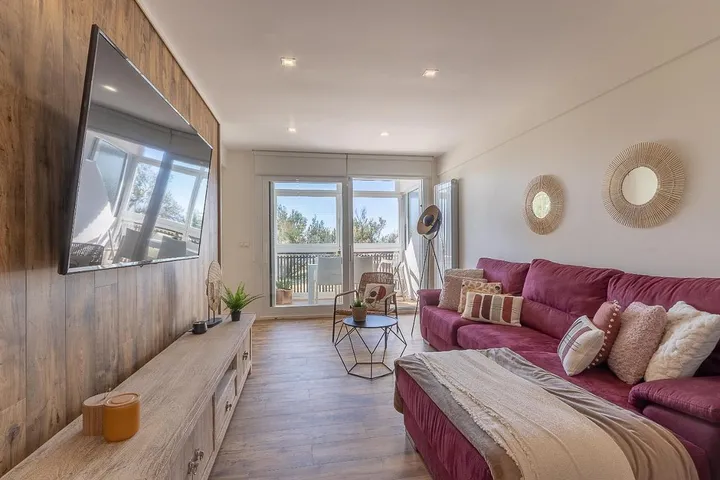 Apartamento de vacaciones para 5 personas, con piscina para niños y jardín además de piscina y jacuzzi - 1