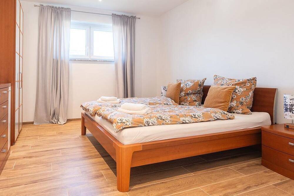Ganze Wohnung, Lilias Ferienwohnung in Losheim am See, Saar-Nahe-Bergland