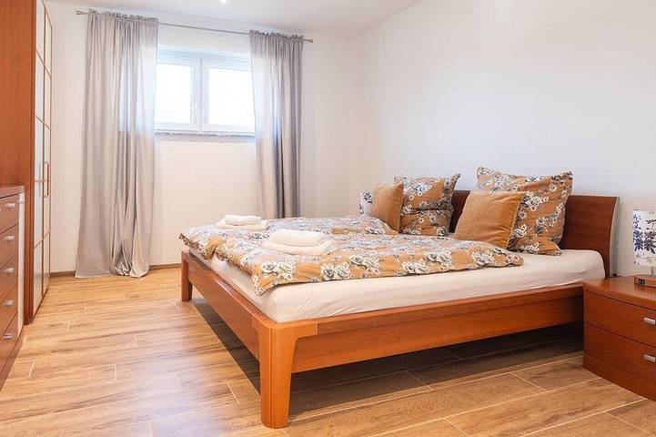 Appartement entier, Lilias vacation apartment in Losheim am See, Saar-Nahe-Bergland