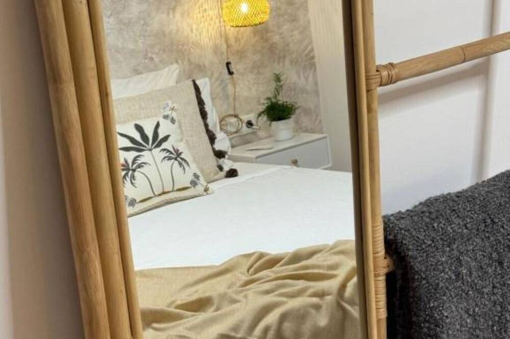 Boutique de Bella - Rustic House with a Wine Cellar in Requena, Valencia Provinz