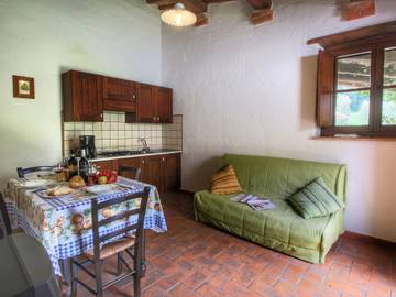 Boerderij voor 4 Personen in Proceno, Via Francigena, Afbeelding 1