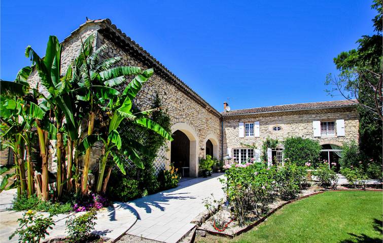 Location de vacances pour 23 personnes, avec piscine et jardin à Loriol-sur-Drôme - 2