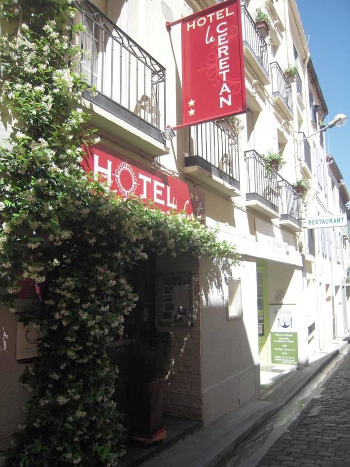Hôtel pour 2 personnes, avec Terrasse et Vue à Céret
