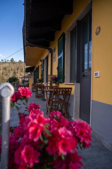 Gîte pour 2 personnes, avec vue ainsi que jardin et terrasse à Pignone