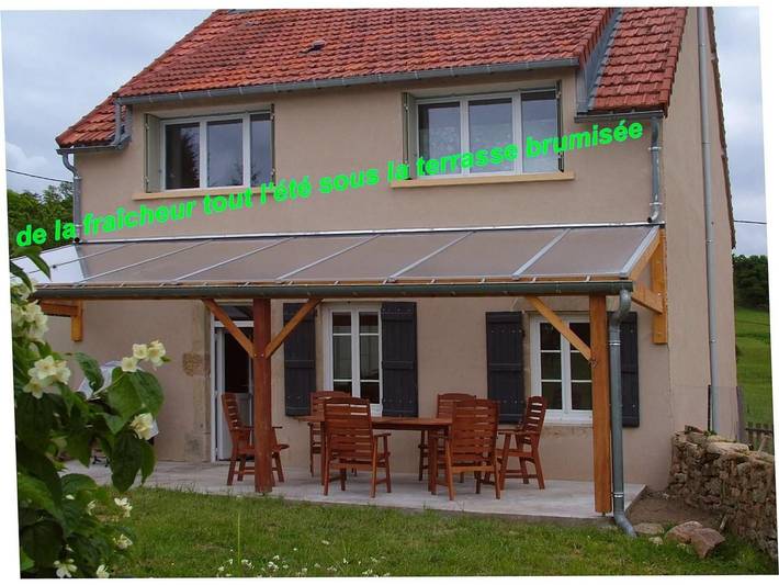Ferienhaus mit Sauna, Spa und Klimaanlage, naturnah gelegen in Saint-Péreuse, Naturpark Morvan