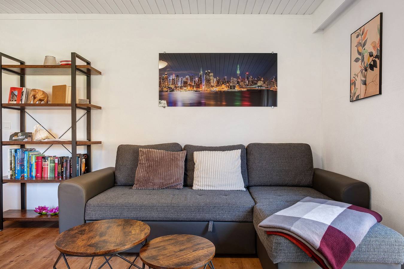 Apartamento entero, Apartamento 'Idyllische Am Waldesrand' con terraza privada, jardín compartido y Wi-Fi in Alpirsbach, Selva Negra Central