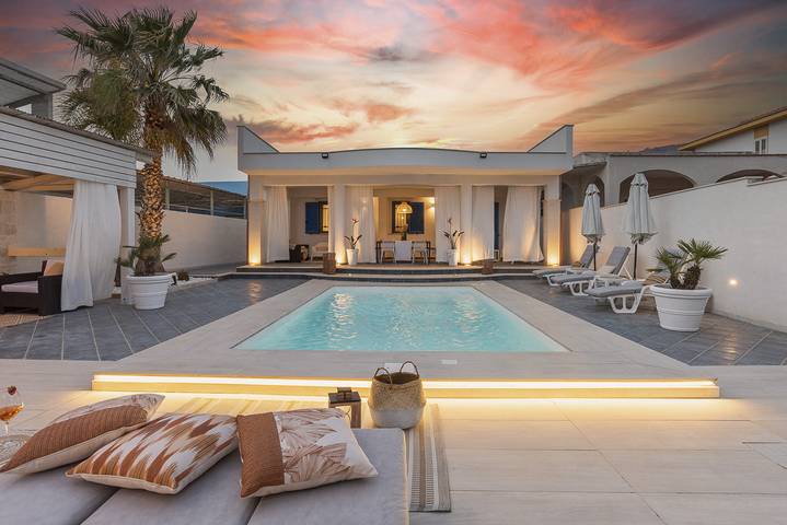 Villa for 6 people in Sicily