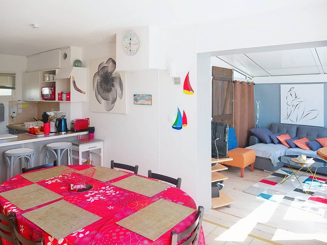 4-room house near beach with garden, pets allowed, private parking in Kerhillio, Erdeven