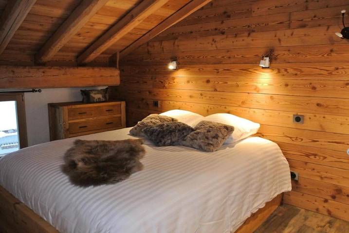 Gîte pour 12 personnes, avec balcon, animaux acceptés dans Office De Tourisme De Bessans - 4