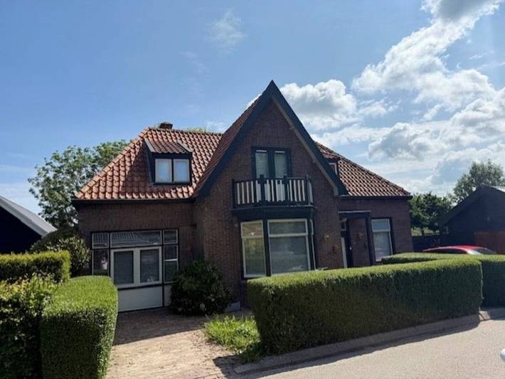 Ferienhaus für 3 Personen, mit Terrasse und Sauna in Andijk