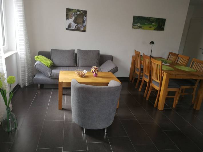 Ganze Wohnung, Wohnung mit Terrasse, Grill und Garten in Calw, Nordschwarzwald