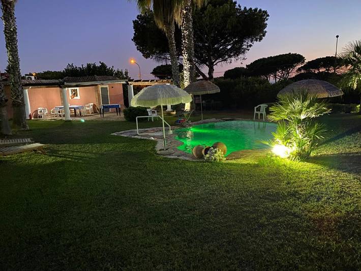 Location de vacances pour 5 personnes, avec vue ainsi que piscine et jardin à Torre del Greco - 4