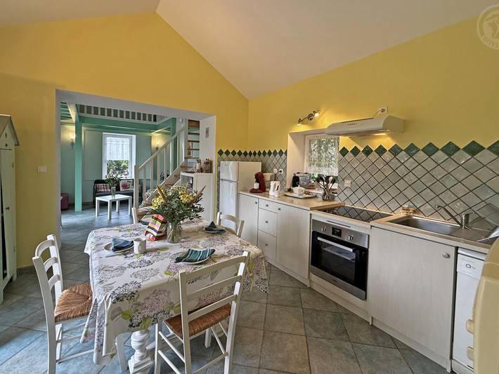 Encantadora casa rural con jardín privado en Lentigny in Lentigny, Región de Roanne