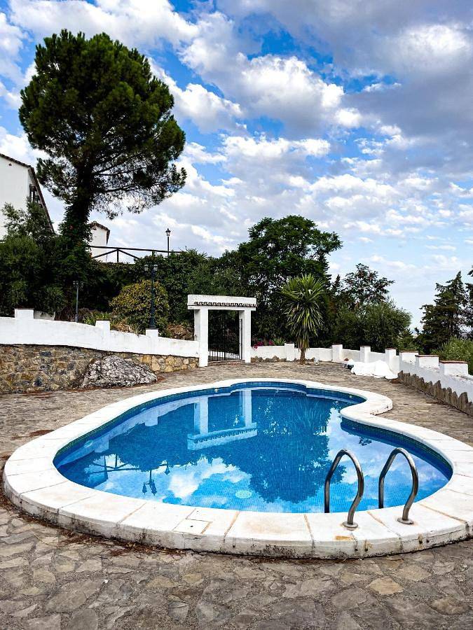 Casa rural para 6 personas, con Terraza además de Piscina y Vistas en Zahara de la Sierra - 3