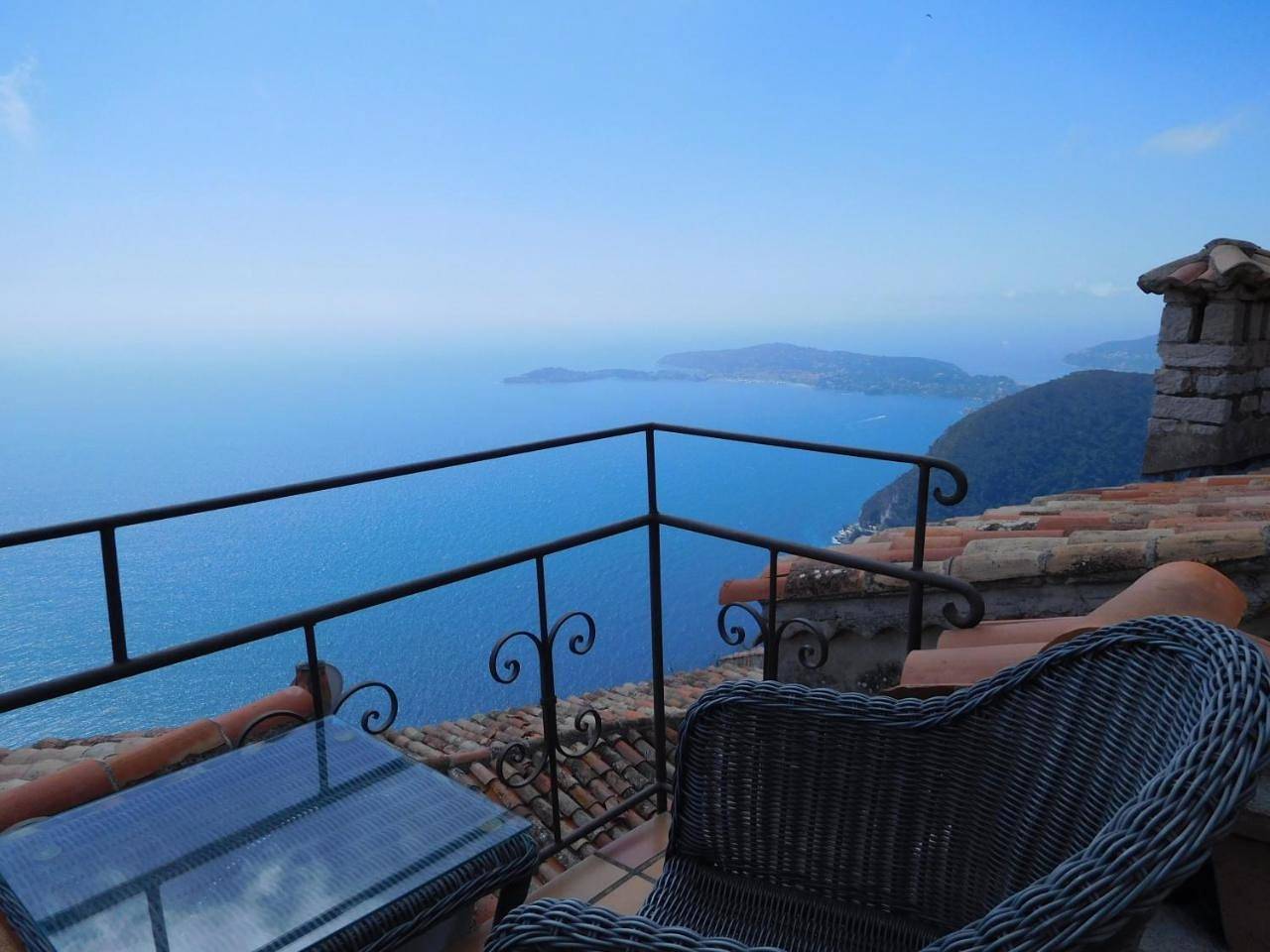 La Suite du Village d'Eze in Èze, Côte méditerranéenne (France)