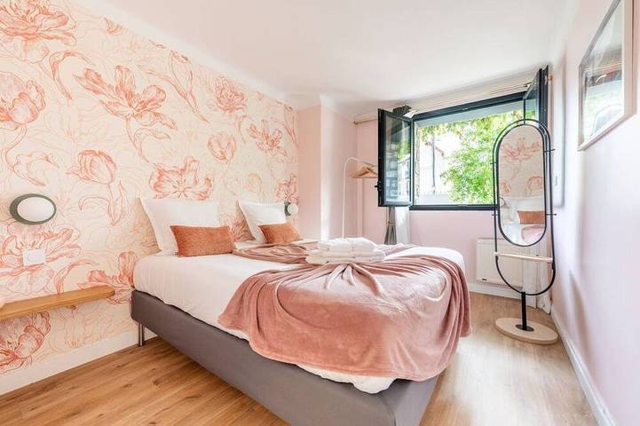 Ganze Wohnung, 20 Min von Paris - 2 Parkplätze - 6 Betten - 3 Schlafzimmer - 2 Badezimmer in Argenteuil, Val-d'Oise