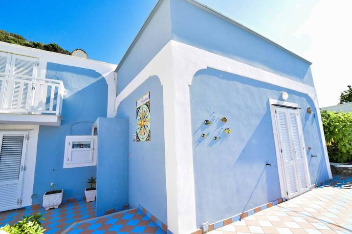 Gîte pour 5 personnes, avec terrasse à Ponza - 4