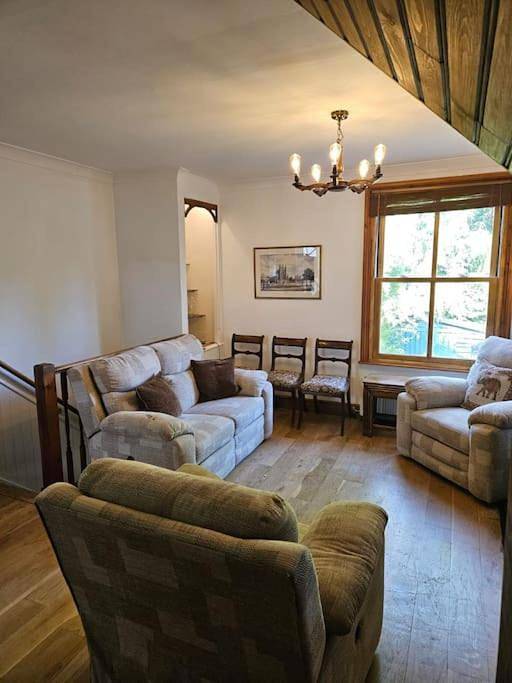Location de vacances pour 8 personnes, avec jacuzzi ainsi que jardin et terrasse à Winchester - 4