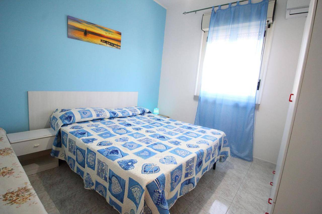 Ganze Wohnung, Apartment with Balcony in Spiaggia di Rivabella, Rivabella