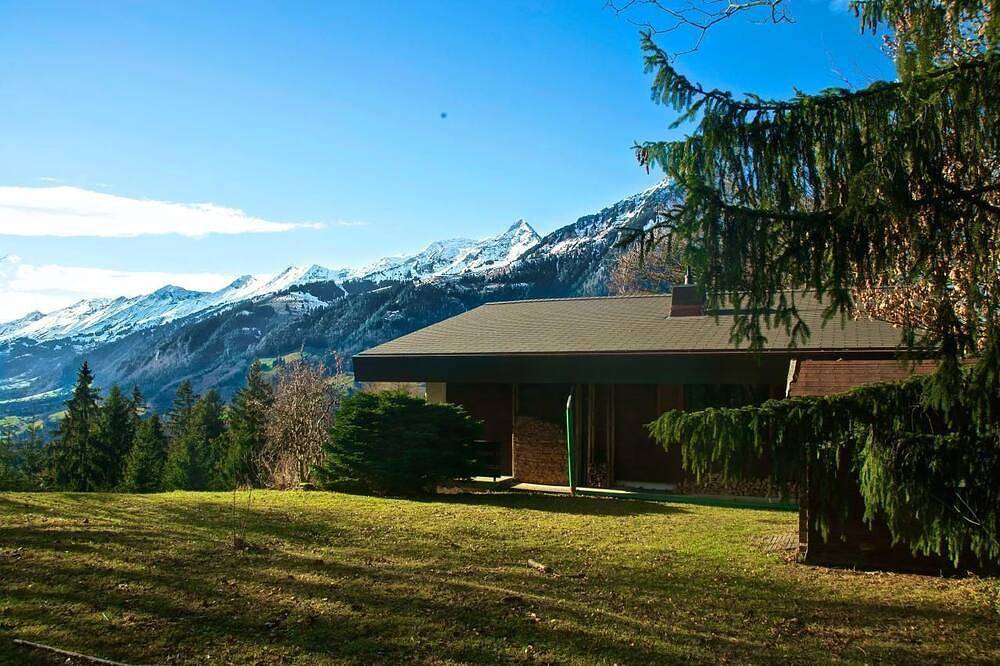 Ferienhaus Aeschi b. Spiez für 1 - 16 Personen mit 6 Schlafzimmern - alleinstehendes Ferienhaus in Aeschi bei Spiez, Thunersee