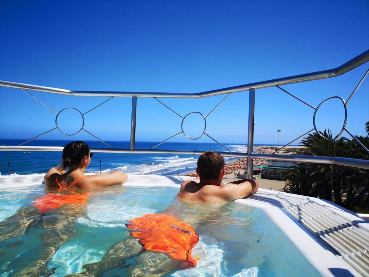 Deluxe One-Bedroom Apartment in Maspalomas, San Bartolomé de Tirajana