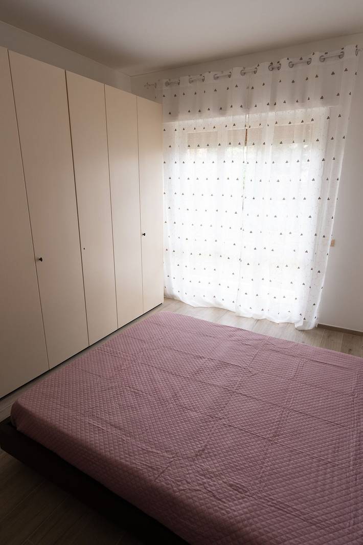 Gîte pour 6 personnes, avec terrasse à Diano Marina - 2