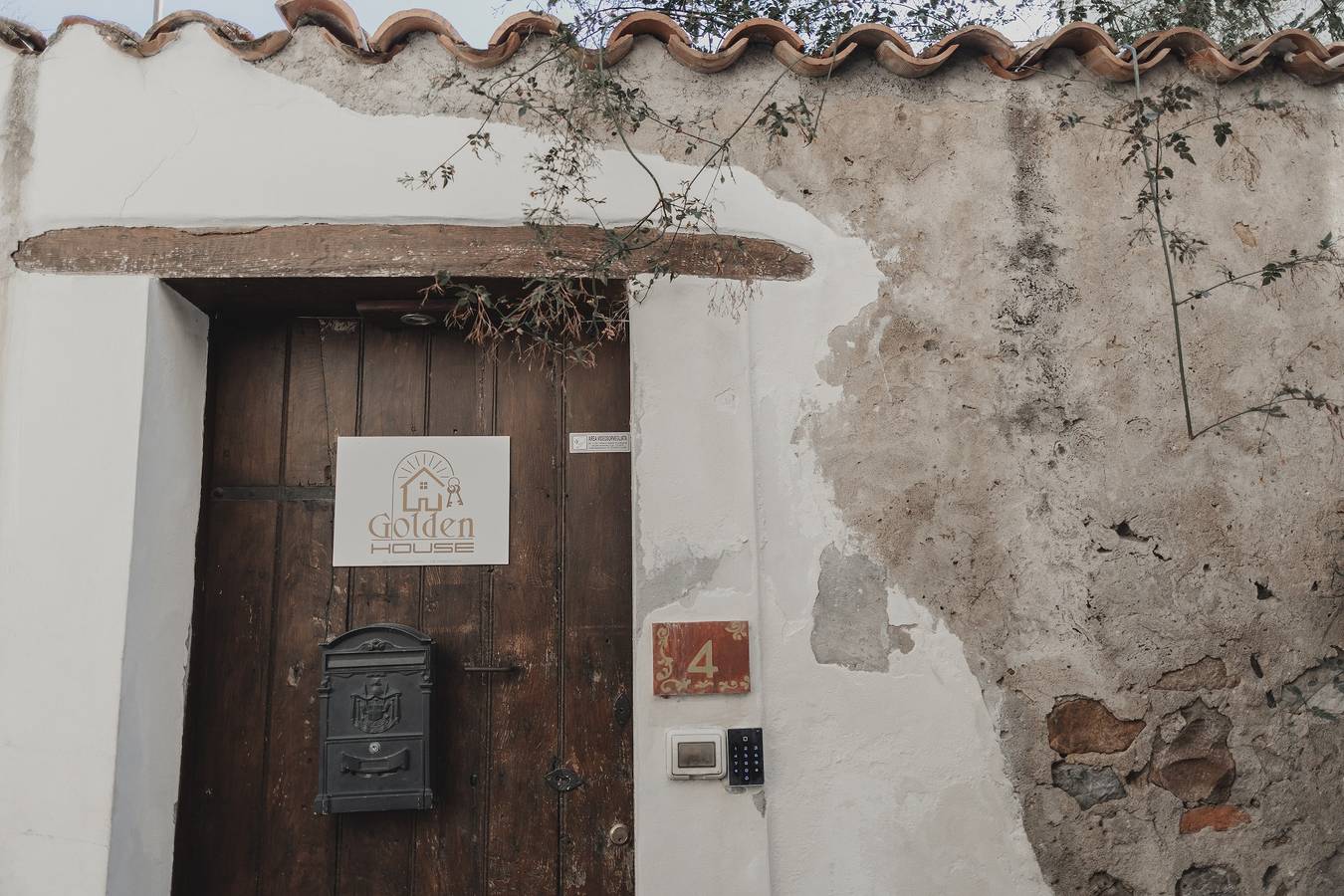 Habitación 'Golden Sun' con Wi-Fi y aire acondicionado in Cefalú, Cefalù (Municipio)