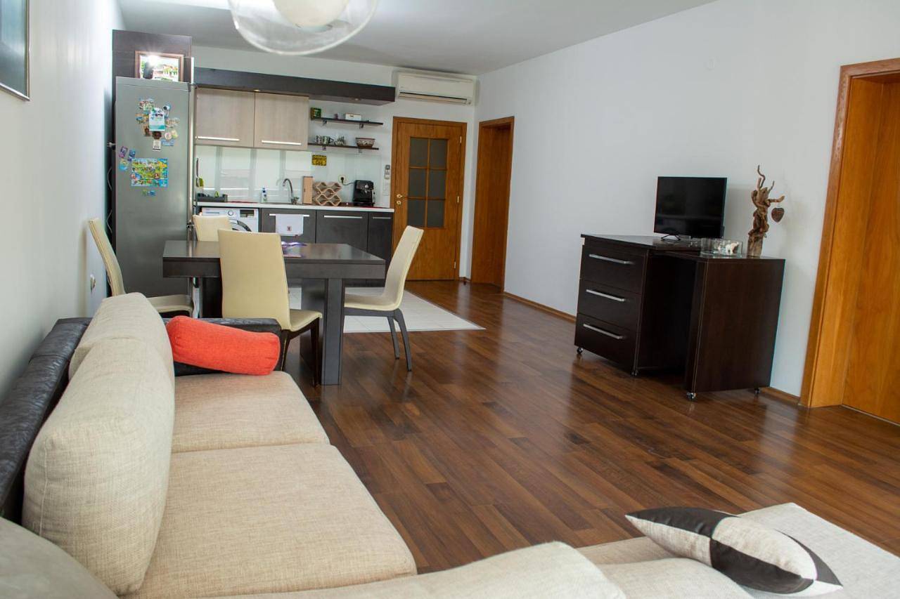 Cały apartament, Two-Bedroom Apartment in Karłowo, Balkan Mountains