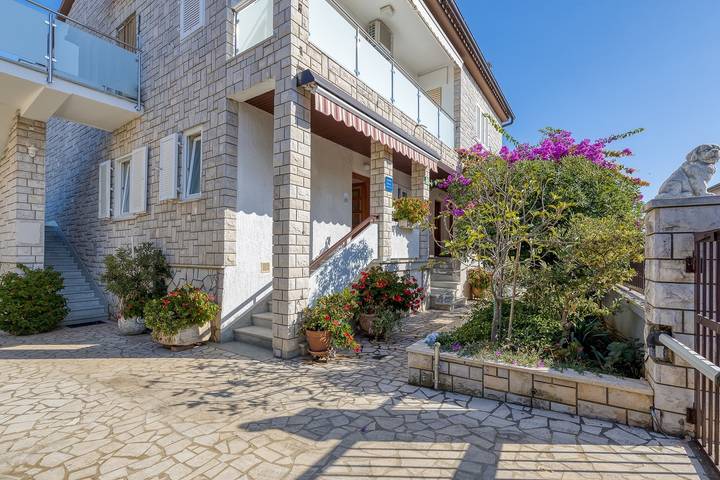 Ferienwohnung für 4 Personen, mit Balkon/Terrasse in Pula - 3