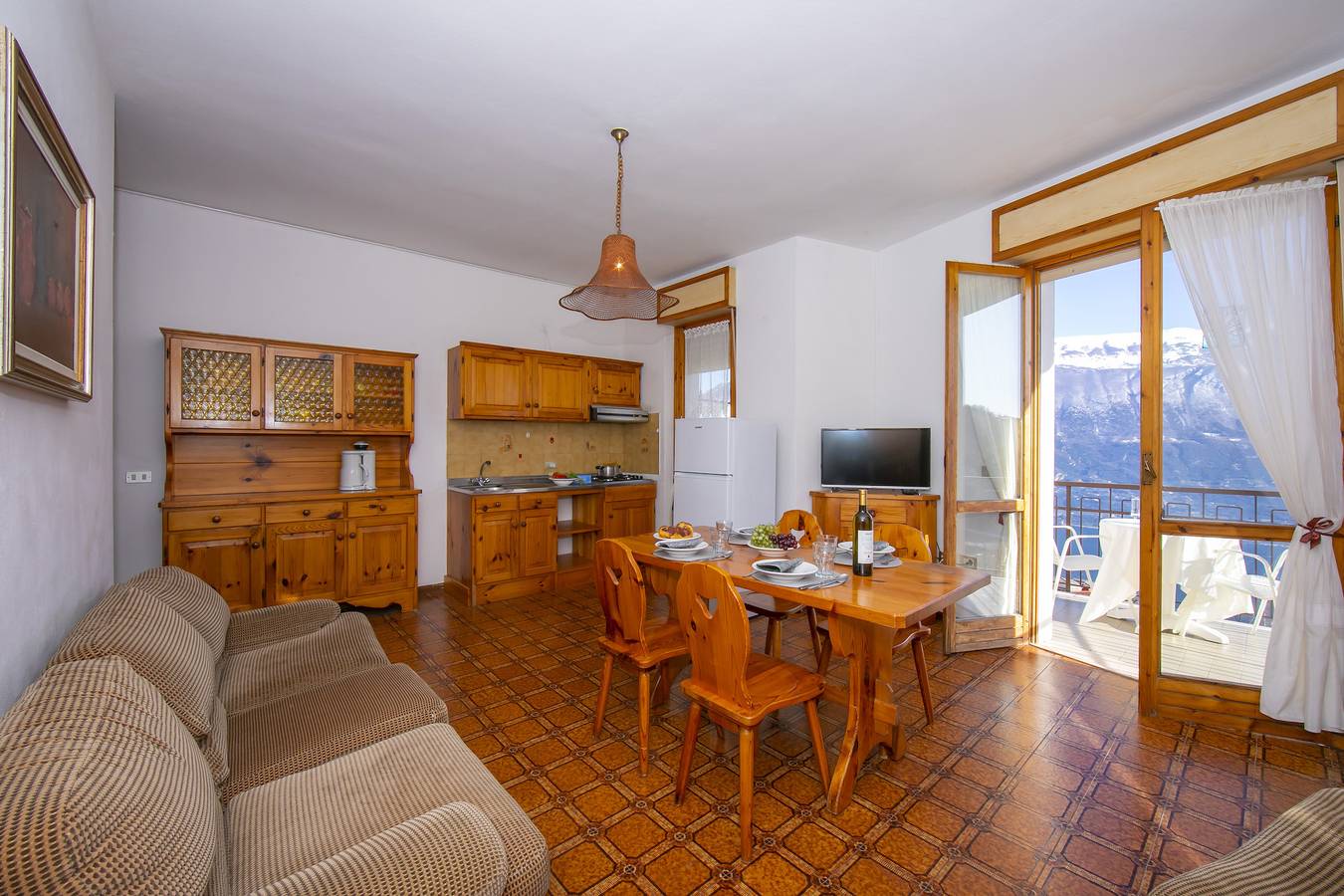 Entire apartment, Appartamento Secrel 7 in Tremosine, Garda Mountains