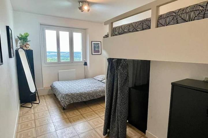 Location de vacances pour 9 personnes, avec jardin et terrasse à Saint-Père (Yonne) - 4