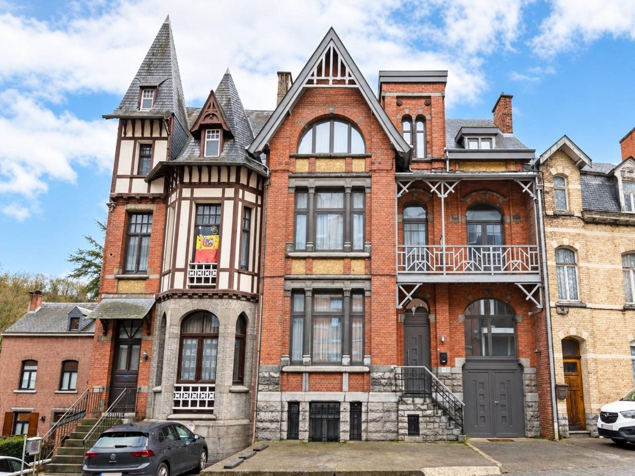 Groupe maison dans un style typique à Dinant in Dinant, Région de Namur